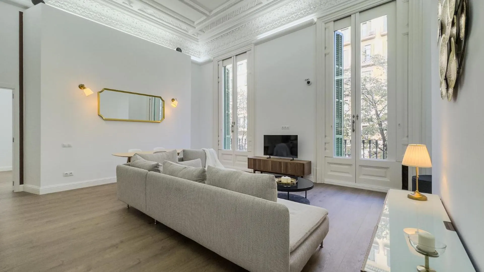 Apartment Precioso Apartamento En Rambla Cataluna 35 Barcelona